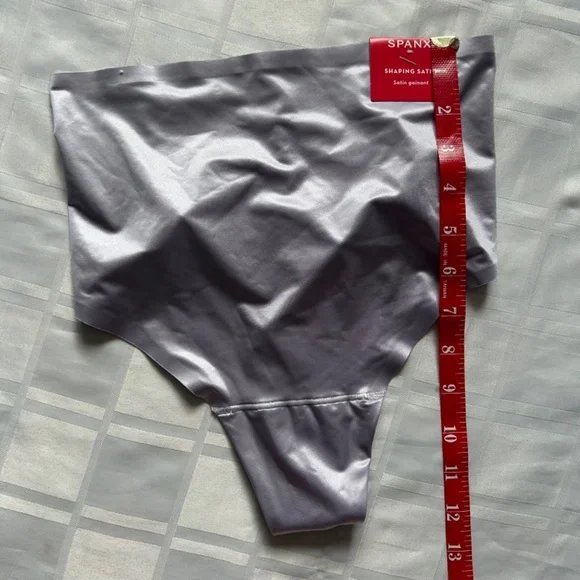 Spanx 2 Small Shapewear Panties New with Tags Purple Seamless & Beige High-Waist - Picture 11 of 17